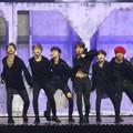 Bangtan Boys Saat Nyanyikan Lagu 'Fake Love'