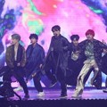 Penampilan BTS Saat Nyanyikan Lagu 'IDOL'