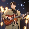 Penampilan Roy Kim di Melon Music Awards 2018
