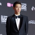 Ji Soo di Red Carpet MAMA 2018 Korea