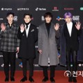 NU'EST W di Red Carpet MAMA 2018 Jepang