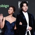 Kim Sung Ryung dan Ahn Jae Hyun hadir di red carpet MAMA 2018 Hong Kong.