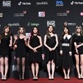 Cosmic Girls hadir di red carpet MAMA 2018 Hong Kong.