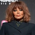 Janet Jackson hadir di red carpet MAMA 2018 Hong Kong.