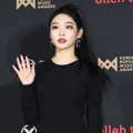 Kim Chung Ha tampil menawan menghadiri KPMA 2018.