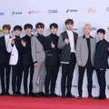 Seventeen di Red Carpet SBS Gayo Daejun 2018