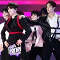 Seventeen Tampil Menawan Nyanikan Lagu 'Call Call Call' Versi Korea di Panggung SBS Gayo Daejun 2018