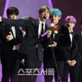 Bangtan Boys Saat Terima Piala Bonsang