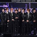 The Boyz Saat Raih Piala World Rookie Award