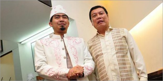 Ustadz Solmed Akan Kenakan Baju  Pengantin Merah  Muda di 