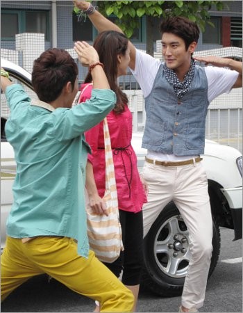 Siwon Super Junior Syuting Serial 'Fall in Love with You Again'