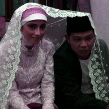 Masih Santai, Amel Carla Tak Mau Buru-buru Menikah Seperti 