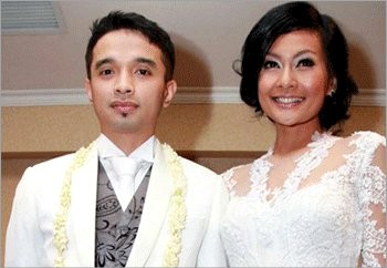 Anak Pertama Onci Ungu dan Endhita Lahir Tepat di Hari 