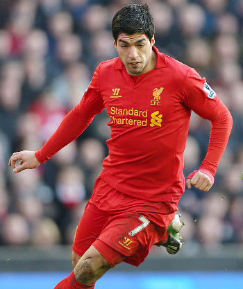 Luis Suarez Dianggap Buat Kesalahan Besar Jika Tinggalkan Liverpool