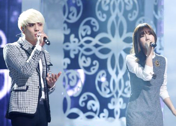 Jonghyun SHINee Iri dengan Kemampuan Menyanyi Tae Yeon SNSD
