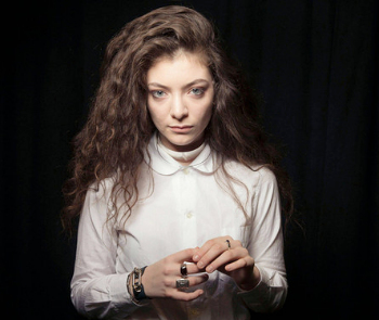 Penjualan Album 'Pure Heroine' Lorde Tembus 1 Juta Copy