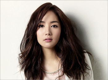 Park Min Young Ternyata Tidak Pede Pakai Bikini