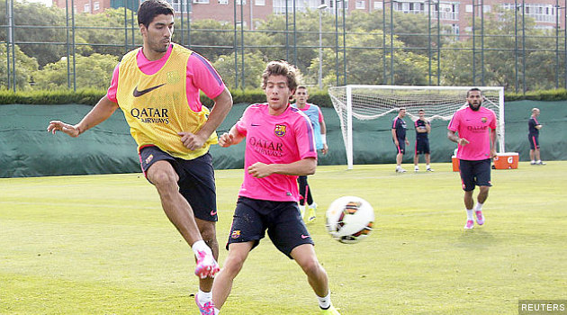 Akhirnya Luis Suarez Lakukan Latihan Perdana Bersama Barcelona