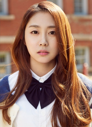 Usai Skandal Foto Seo Ji Soo Lovelyz Disebut Lesbi Dan Kencani L Infinite