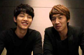 Lee Kwang Soo Ungkap Alasan Tak Pernah Jenguk Song Joong Ki Saat Wamil