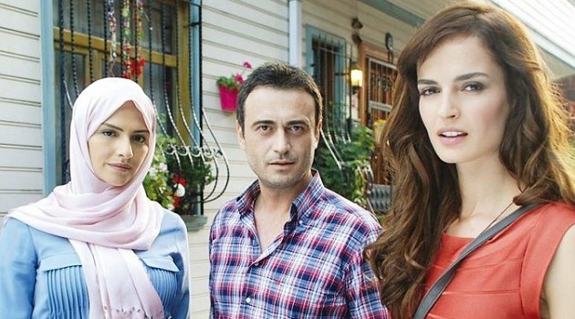 RCTI Akan Tayangkan Serial Turki 'Gang Damai', Mengekor 'Elif'?