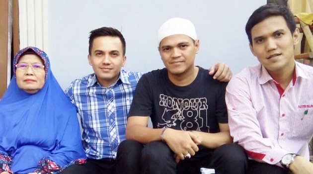 Ibunda Sahrul Gunawan Meninggal Dunia