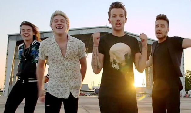 1d Masih Sisakan Tempat Untuk Zayn Malik Di Video Musik Drag Me Down 1d Masih Sisakan Tempat Untuk Zayn Malik Di Video Musik Drag Me Down