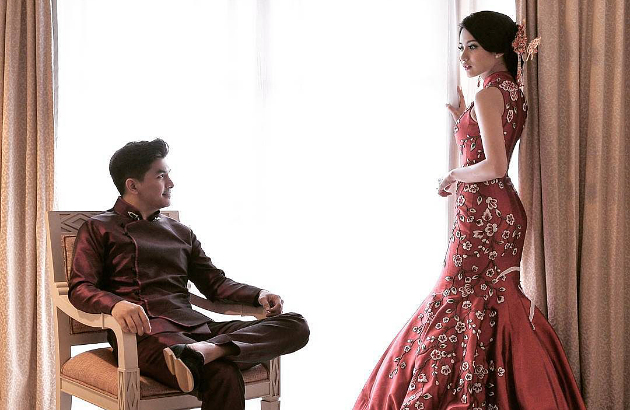 Chelsea Olivia Tampil Cantik dengan Gaun Cheongsam Glenn Chelsea Olivia Tampil Cantik dengan Gaun Cheongsam Glenn