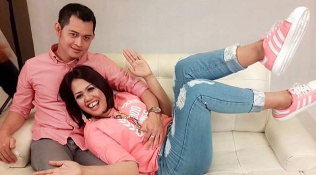 Waduh, Ely Sugigi 'Ngamuk' Rezky Aditya KW Nonton Bareng Anak