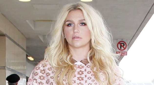 Lady GaGa dan Ariana Grande Dukung Kesha di Kasus Dugaan Perkosaan