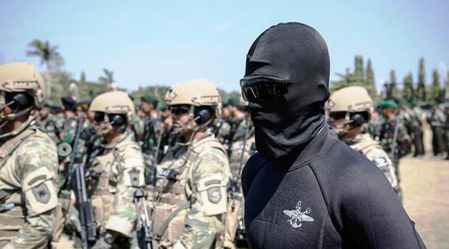 Tangani Kulit Kabel, Pemprov DKI Gandeng Pasukan Katak TNI