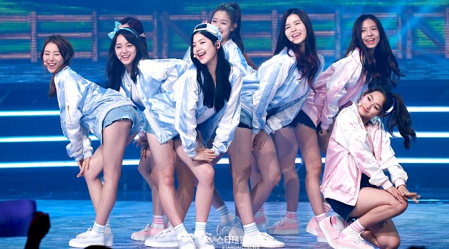 Mempesona di Debut Stage, Konsep dan Koreografi Gu9udan Tuai Pujian