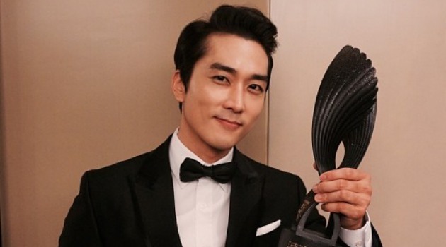 Bukan Joong Ki-Lee Min Ho, Penghargaan Ini Diraih Song Seung Heon di Tiongkok