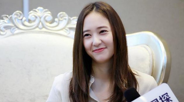 Kelihatan Merengut Saat Difoto Krystal Disindir Habis Habisan Kelihatan Merengut Saat Difoto Krystal Disindir Habis Habisan