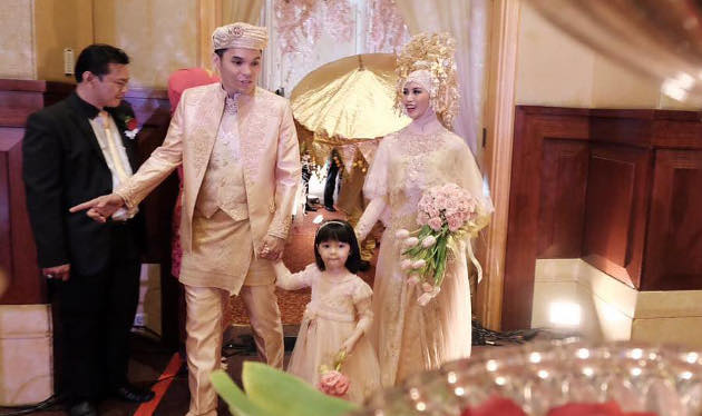 Video Detik-Detik Pernikahan Ben Kasyafani-Ines Sukses Bikin Nangis