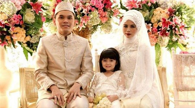 Salah Sebut Nama Istri, Ben Kasyafani Langsung Diprotes Sienna Salah Sebut Nama Istri, Ben Kasyafani Langsung Diprotes Sienna