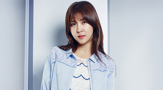 Jadi Model Iklan Perhiasan, Ha Ji Won Makin Bersinar