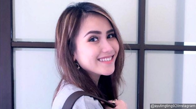 Pamer Gaya Dance Ayu Ting Ting Diledek Alay  dan Udik