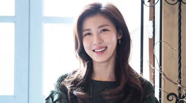 Sempat Digosipkan Pacari Chen Bolin, Ternyata Begini Tipe Ideal Ha Ji Won