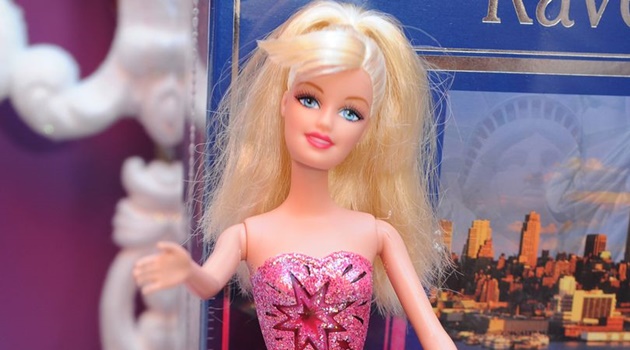 Jadi Mainan Favorit Ahli Ungkap Bahaya Barbie Buat Anak Anak Jadi Mainan Favorit Ahli Ungkap Bahaya Barbie Buat Anak Anak
