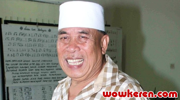 Perankan Haji Muhidin, Latief Sitepu 'TBNH' Buat 80 TV Rusak di Sumedang