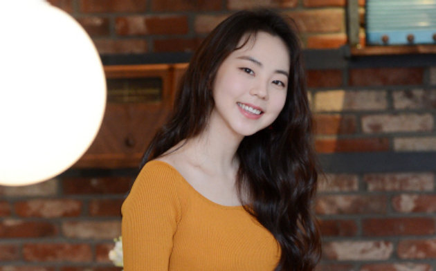 Serba Pink, Pipi Merona Sohee di Foto Ini Buat Netter Jatuh Cinta