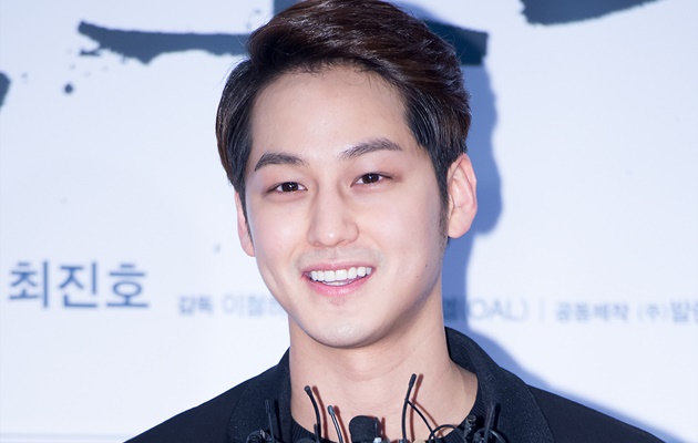 Penggemar Setianya Menikah, Ini yang Dilakukan Kim Bum