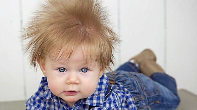 Bikin Gemas Bayi Ini Punya Rambut  Jabrik  Sejak Dalam 