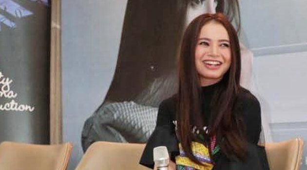 Serahkan Lagu 'Tegar' Untuk Dinyanyikan Isyana di Konser, Ini Kata Rossa