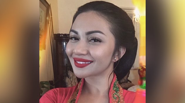 Kembali Pamer Cara Tebalkan Bibir Tanpa Oplas, Ariel Tatum Kembali Pamer Cara Tebalkan Bibir Tanpa Oplas, Ariel Tatum