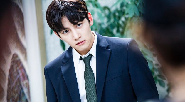 Ganteng Banget, Deretan Foto Syuting Ji Chang Wook di 