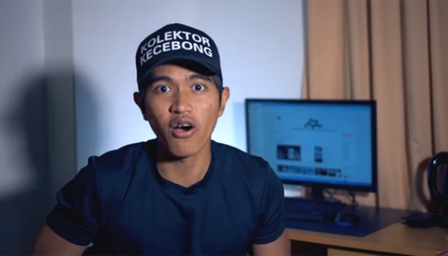 Jadi Kontroversi yang Viral, 10 Meme-Meme Kocak 'Dasar ...