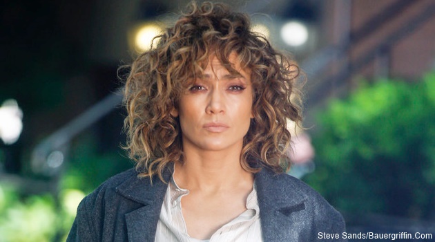 Tak Pakai Celana Dalam, Jennifer Lopez Duduk Ngangkang di Teaser 'Ni Tu Ni Yo'