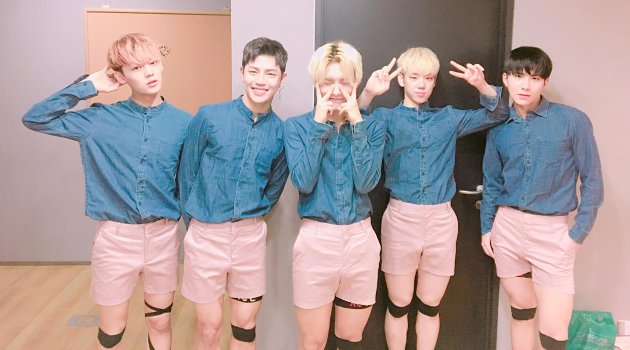 Sempat Kontroversial GaraGara Outfit, Grup Rookie A.C.E Sempat Kontroversial GaraGara Outfit, Grup Rookie A.C.E